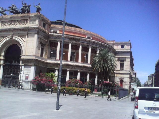 Palermo Centrale المظهر الخارجي الصورة